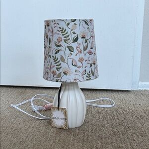 Karma Home Floral Accent Lamp